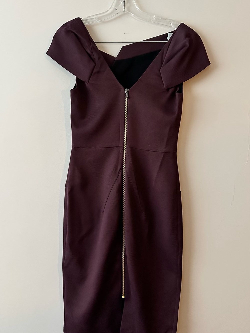 Roland Mouret Plum Sheath Dress - Picture 2 of 8